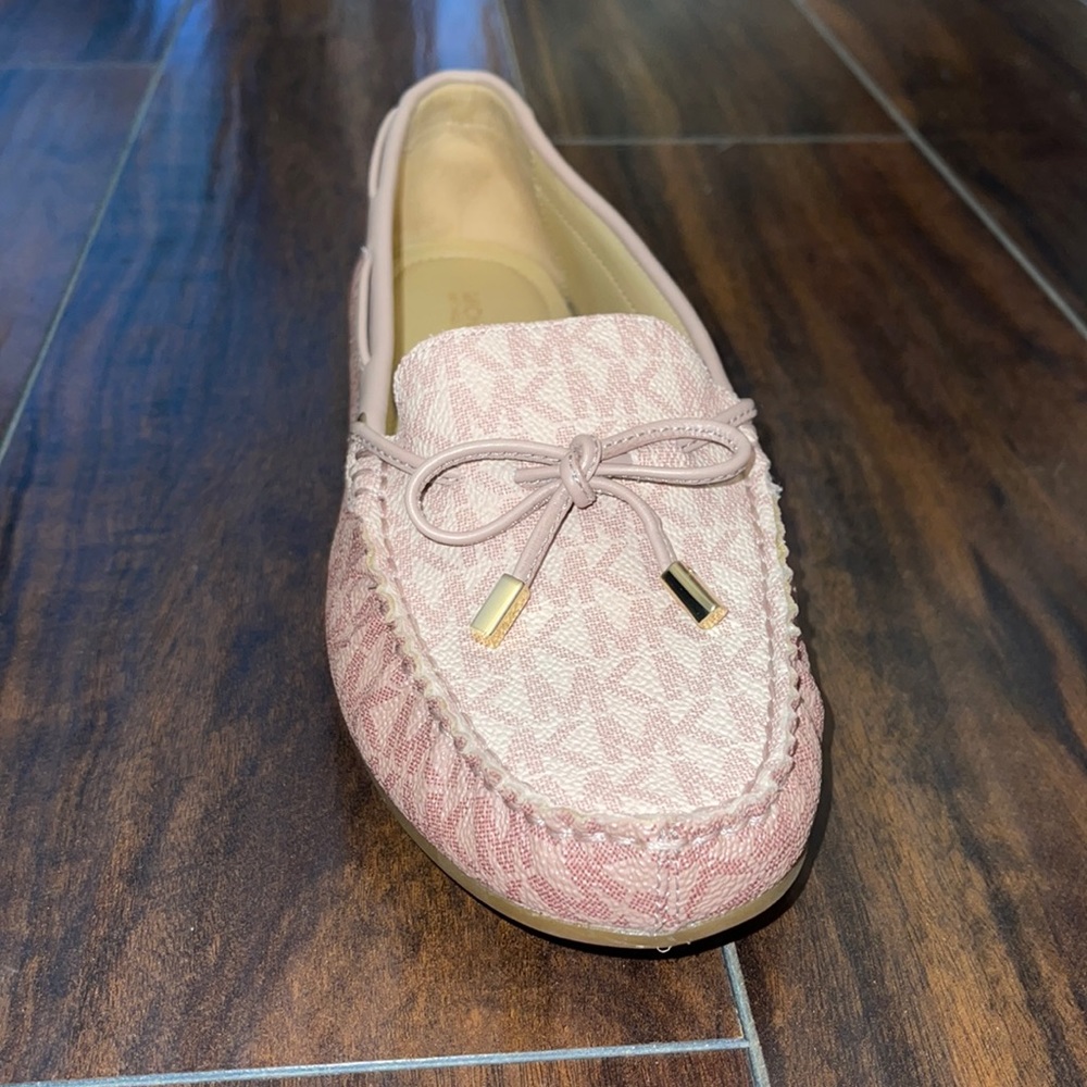 Michael Khors Women’s Sutton Moc loafers